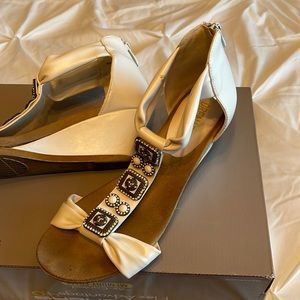 White Dream Pairs wedge sandals 8 bling T strap
